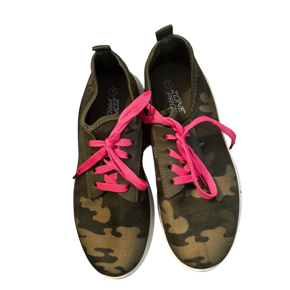 Zone Pro Camouflage Lightweight Comfortable Walking Sneakers Size 7